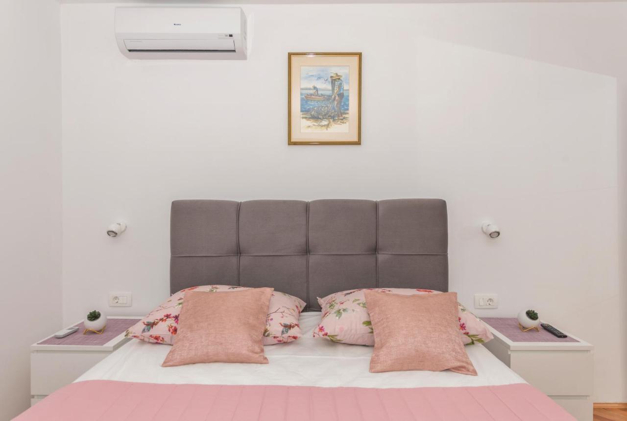 Apartment Strawberry Μακάρσκα Εξωτερικό φωτογραφία