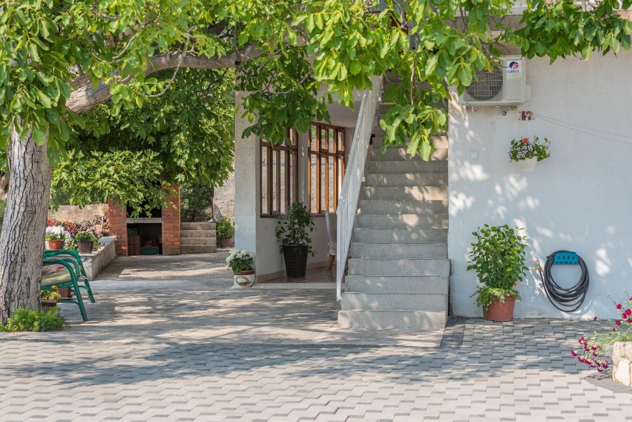 Apartment Strawberry Μακάρσκα Εξωτερικό φωτογραφία